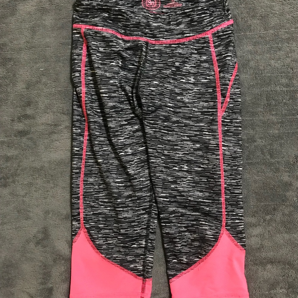 Girls Capri Leggings